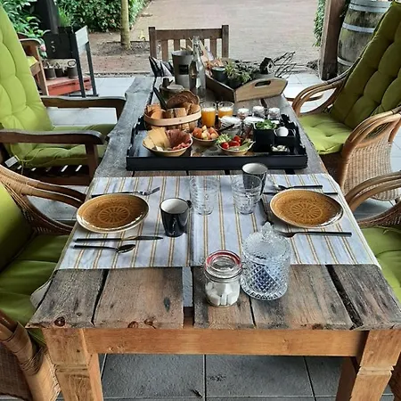 Thuis Bij Elles 3* Zuilichem